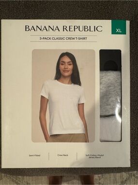 Banana Republic White Short Sleeve Crew Tee - 3-Pack